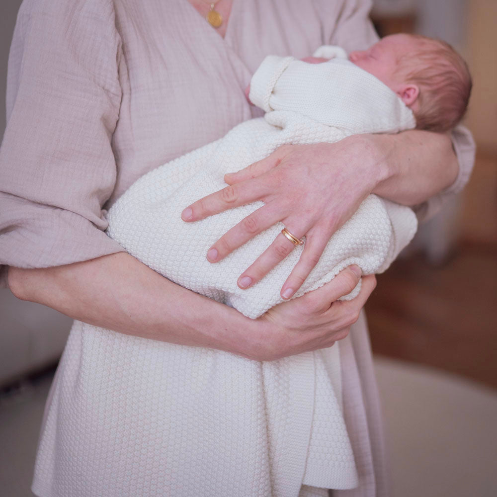 Babydecke aus ungefärbter Merinowolle